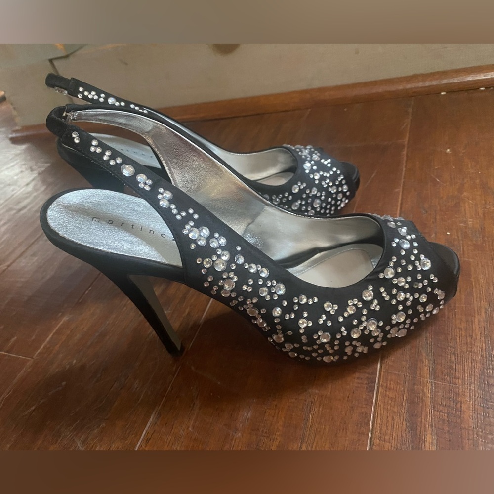 Martinez Valero Heels